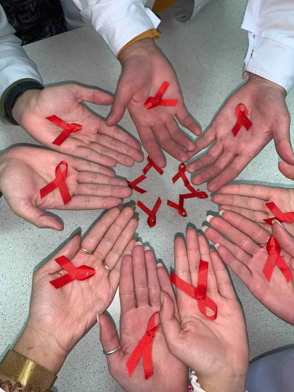Галузевий науково-практичний семінар до Всесвітнього дня боротьби зі СНІДом
